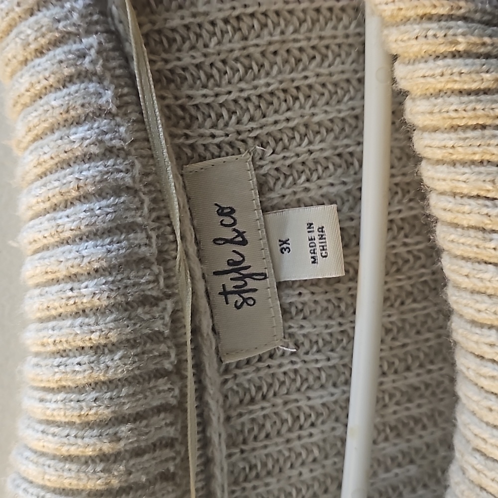 Women's sweater (F41) - Picture 4 of 6